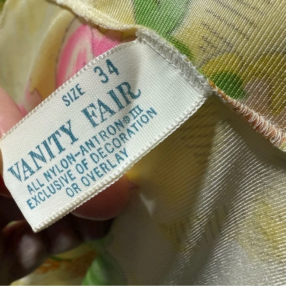 Vanity Fair 70s Vintage Yellow Floral Satin Robe Sz 34 Small Lace Pumpkin Fall